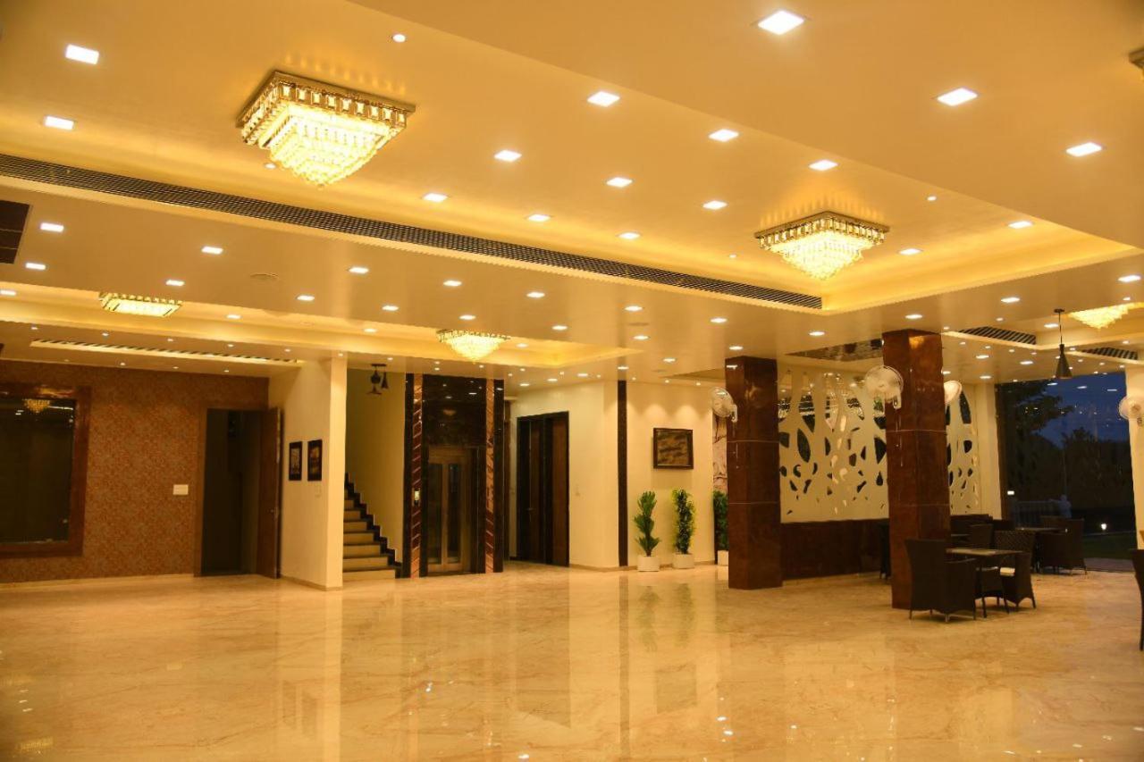 Riverside Meadows Hotel Vidisha Luaran gambar
